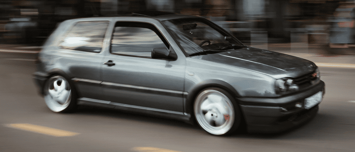 Les français gardent leur voiture plus longtemps.